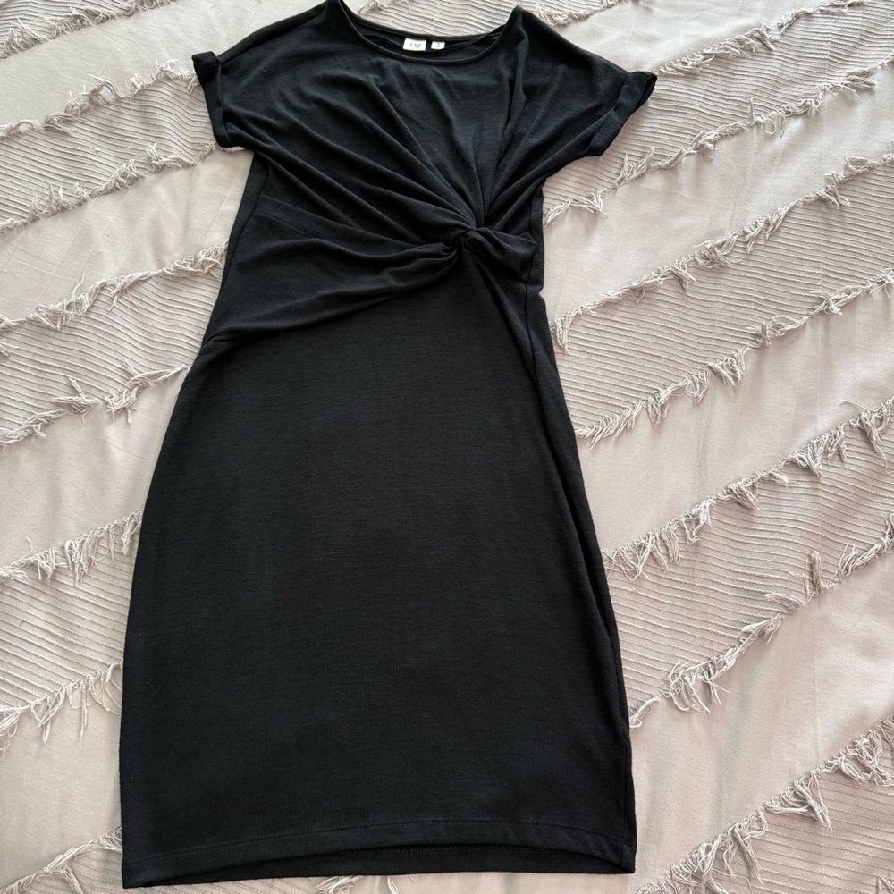 GAP Black Ruched Sheath Midi Dress
